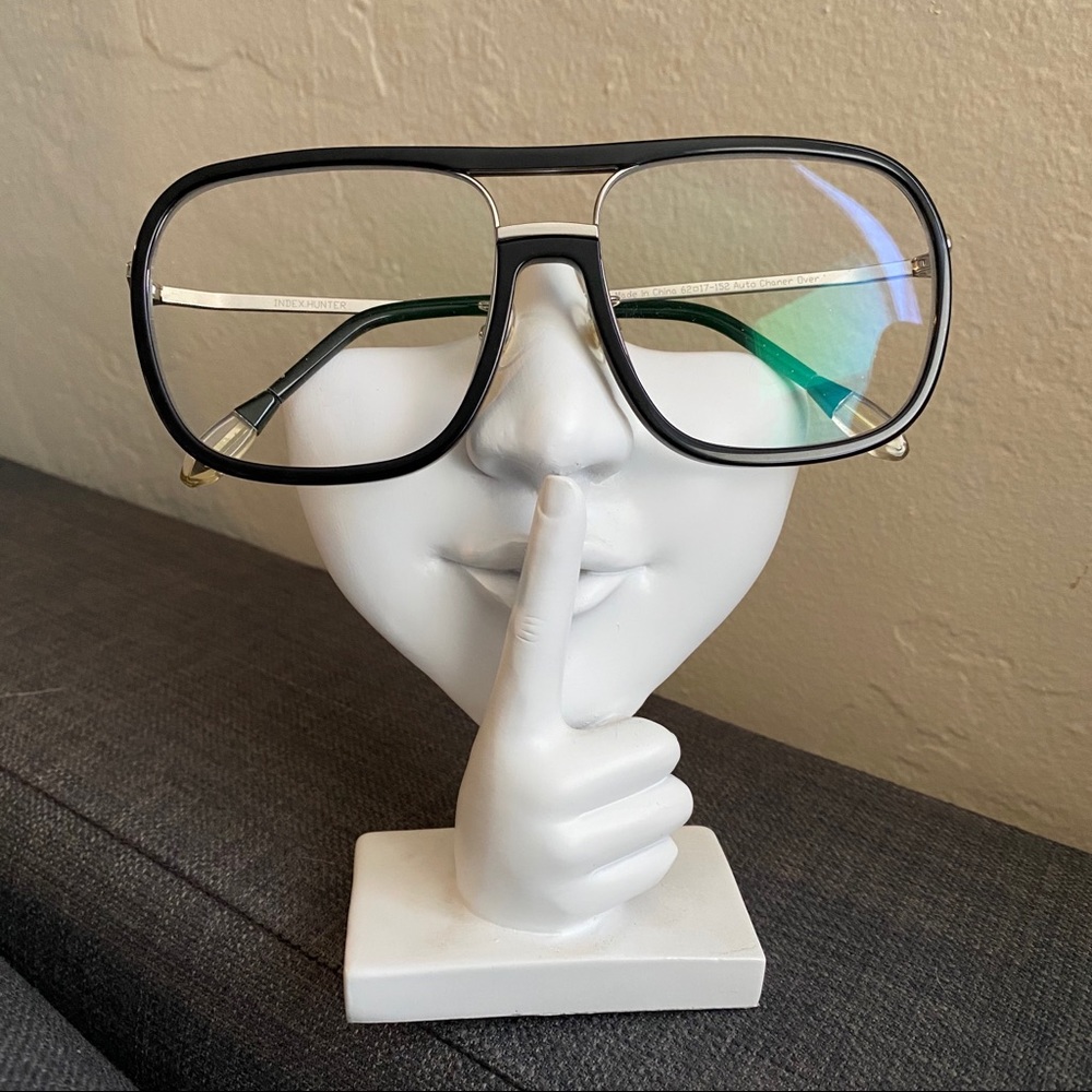 Intelligent Automatic Color Changing Sunglasses